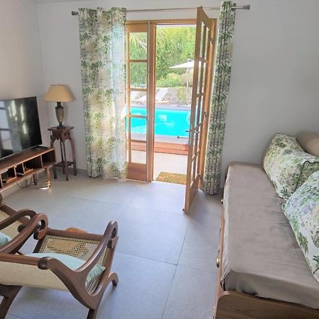 Le Jacaranda Du Guillaume Bed & Breakfast Le Guillaume Dış mekan fotoğraf