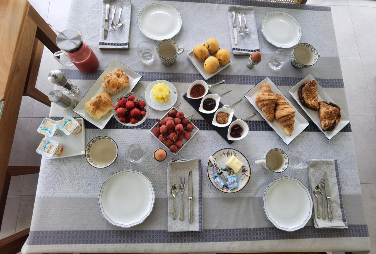 Le Jacaranda Du Guillaume Bed & Breakfast Le Guillaume Dış mekan fotoğraf